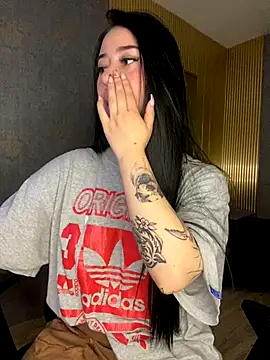 Zoee t online show from November 24, 4:45 am