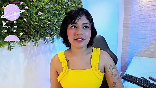 Snapshot of _sowy_venus_ chatting on February 22, 1:13 pm sowy venus online show from February 22, 1:13 pm