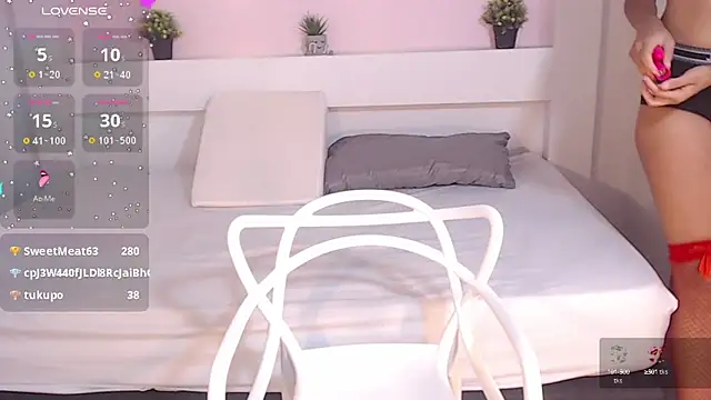 SelenaFox6 online show from January 30, 9:57 am