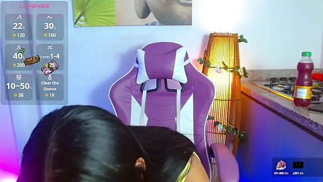 Snapshot of georgina_lulu chatting on February 12, 7:24 pm georgina lulu online show from February 12, 7:24 pm