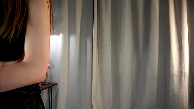 DawnAtwood online show from December 14, 9:02 pm