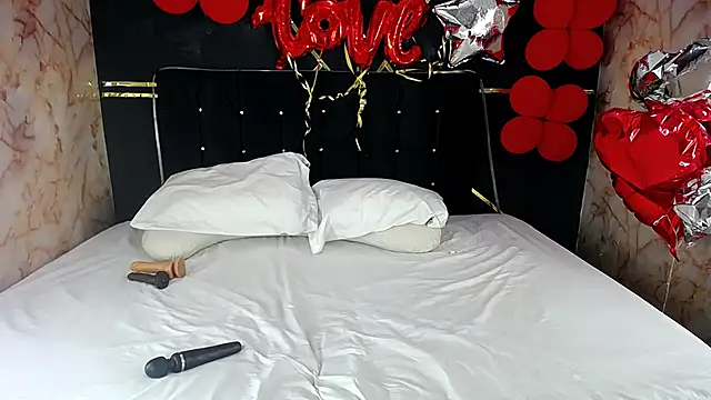 Snapshot of AmandaRobers chatting on February 28, 10:06 pm AmandaRobers online show from February 28, 10:06 pm