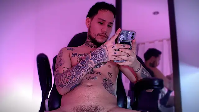 Junihn0 online show from September 27, 9:42 pm