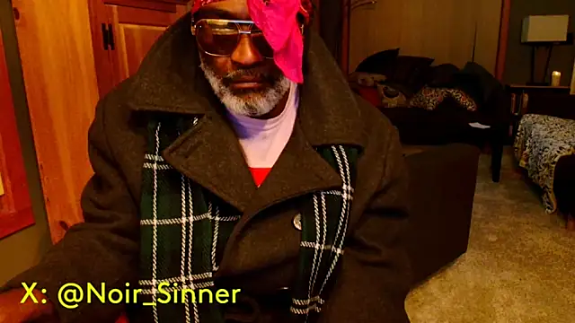 sinnernoir online show from March 13, 3:35 am