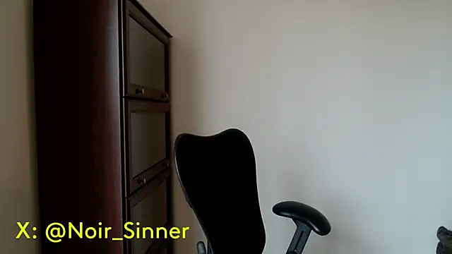 sinnernoir online show from April 9, 7:41 pm