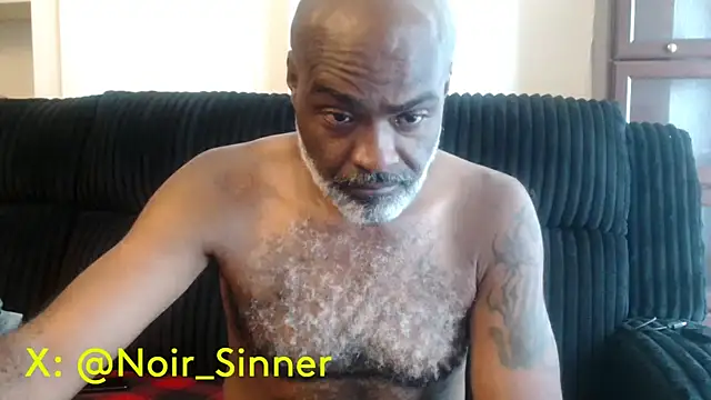 Snapshot of sinnernoir chatting on July 19, 6:33 pm sinnernoir online show from July 19, 6:33 pm