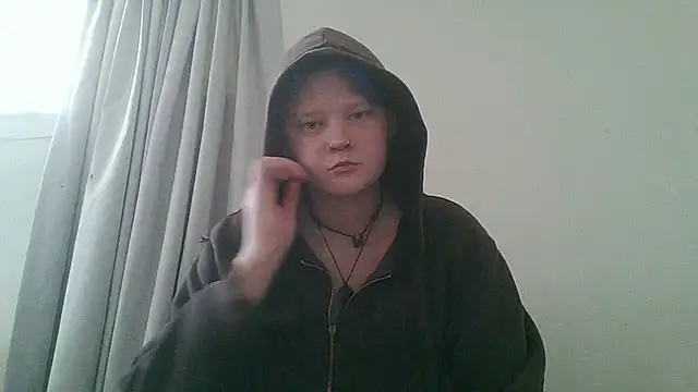 Snapshot of sry_whr chatting on December 10, 4:56 am sry whr online show from December 10, 4:56 am