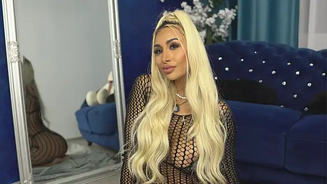 GoldenAmber online show from September 14, 7:02 pm