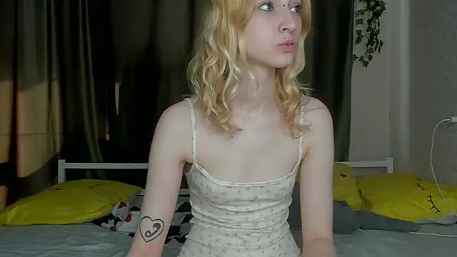 Lexy-Woorhez online show from May 30, 11:18 am