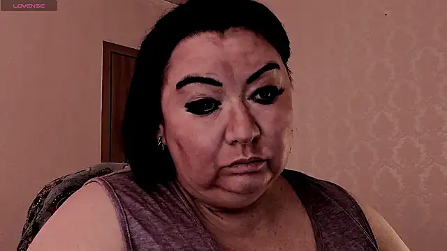 SexxyDreams1 online show from February 3, 6:22 am