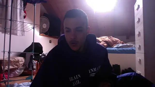 Snapshot of FTM98xxx chatting on February 11, 11:15 am FTM98xxx online show from February 11, 11:15 am