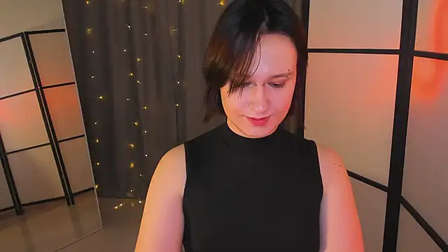 Nicole Cidman online show from February 18, 5:10 pm
