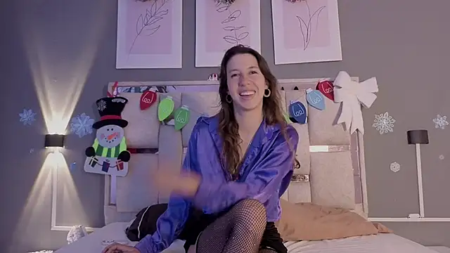 jolie lov online show from November 25, 1:33 pm