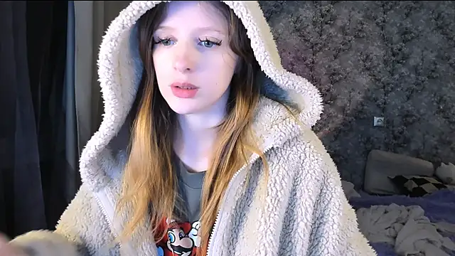 Inma Lewdness online show from September 29, 8:35 pm