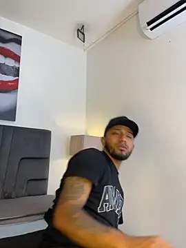 Robin Rief online show from March 1, 3:41 am