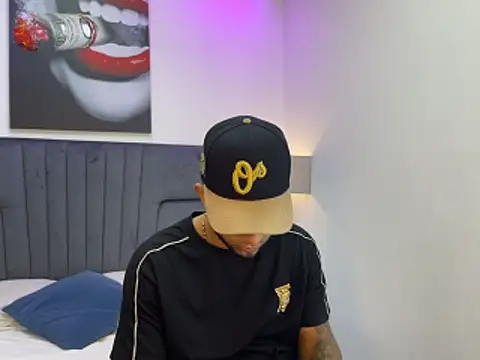 Robin Rief online show from March 7, 3:25 am