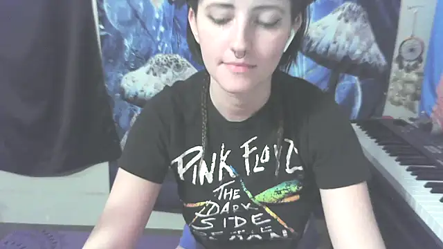  hellostormy  online show from February 9, 12:20 pm