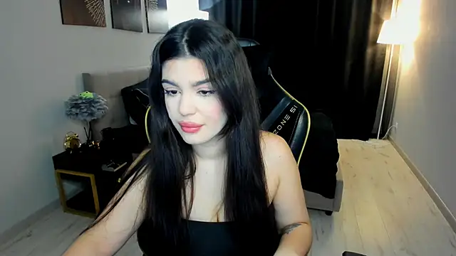 AlluringAriel online show from February 12, 4:18 am