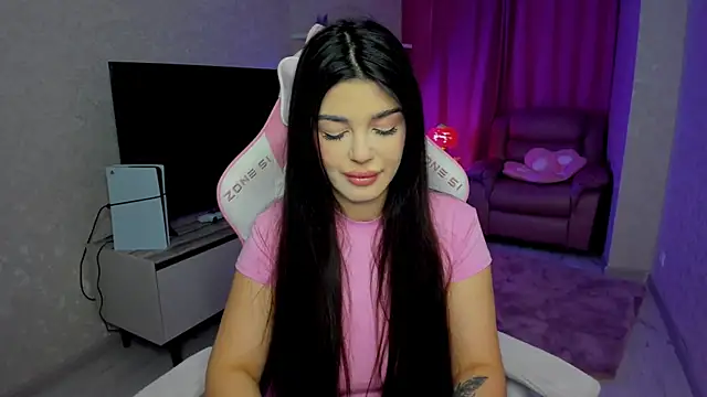 AlluringAriel online show from February 24, 11:30 am