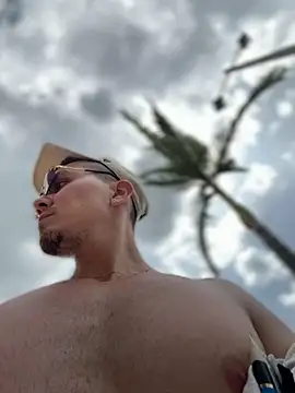 adam-rivera online show from October 19, 5:35 pm