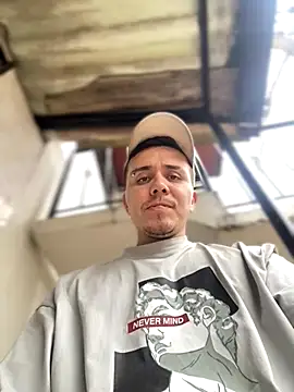 adam-rivera online show from November 6, 6:31 pm