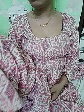 Snapshot of Haniya-143 chatting on July 14, 2:05 am Haniya-143 online show from July 14, 2:05 am
