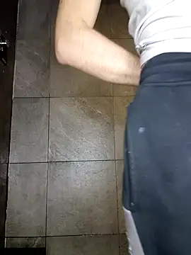 La Chaudasse 98 online show from February 1, 10:44 pm