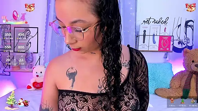 Mari Sweett online show from December 20, 7:43 pm