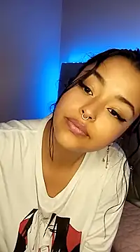 Ariana Pierce online show from January 22, 8:18 am