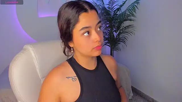 Ariana Pierce online show from October 23, 12:26 pm