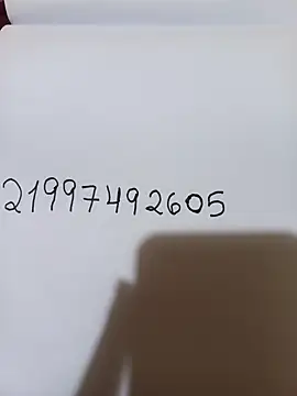 Snapshot of princesaa98 chatting on January 19, 2:47 am princesaa98 online show from January 19, 2:47 am