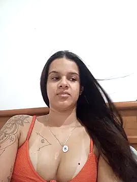 Snapshot of princesaa98 chatting on February 20, 4:57 pm princesaa98 online show from February 20, 4:57 pm