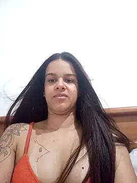 Snapshot of princesaa98 chatting on March 10, 11:32 am princesaa98 online show from March 10, 11:32 am