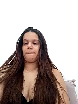 Snapshot of princesaa98 chatting on September 27, 4:23 pm princesaa98 online show from September 27, 4:23 pm