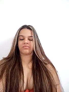 Snapshot of princesaa98 chatting on November 21, 10:25 am princesaa98 online show from November 21, 10:25 am