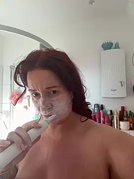 Engel mia online show from January 11, 9:47 am