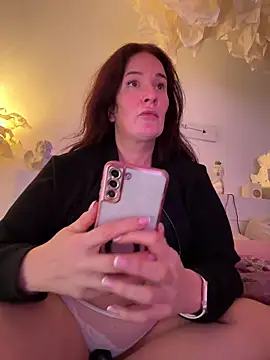 Engel mia online show from April 12, 5:07 pm