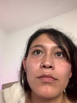 mariana 21x online show from March 6, 4:28 pm