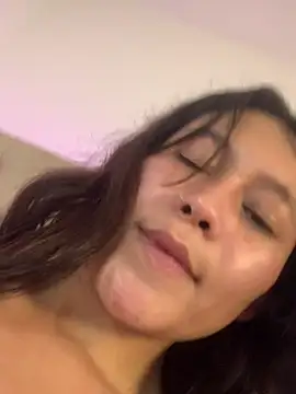 mariana 21x online show from March 7, 7:16 pm