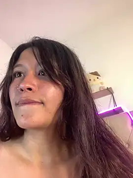 mariana 21x online show from March 12, 1:30 pm