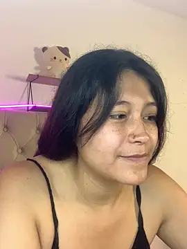 mariana 21x online show from March 14, 1:24 pm