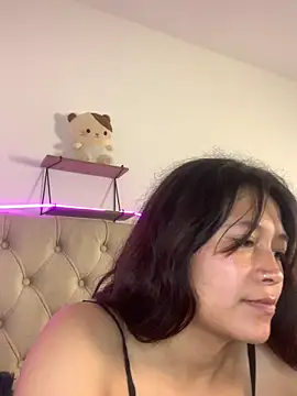 mariana 21x online show from March 14, 4:30 pm