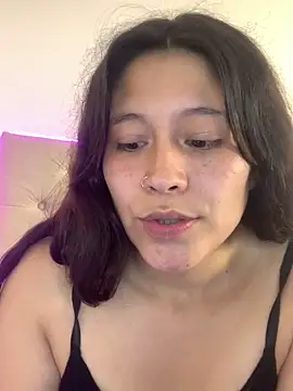 mariana 21x online show from March 20, 7:04 pm