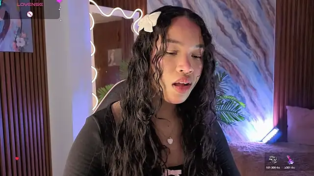 penelope tay1 online show from June 2, 2:46 am