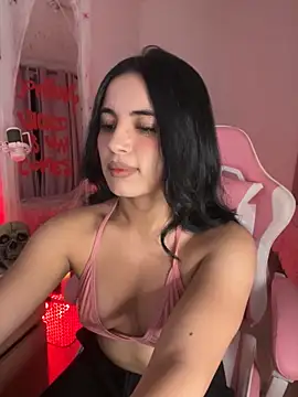 Snapshot of Emily-14 chatting on October 23, 4:01 am Emily-14 online show from October 23, 4:01 am