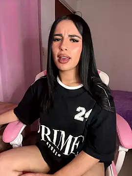 Emily-14 online show from January 11, 6:51 am