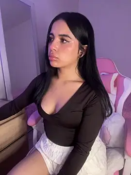 Emily-14 online show from March 29, 6:02 am