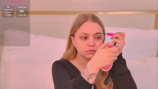 DorisHell online show from February 13, 6:38 pm