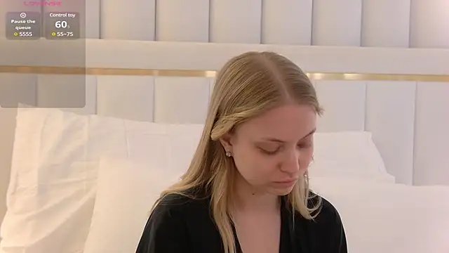 DorisHell online show from March 4, 6:07 pm