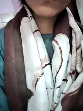 Snapshot of Babby_girl08 chatting on October 21, 7:42 am Babby girl08 online show from October 21, 7:42 am